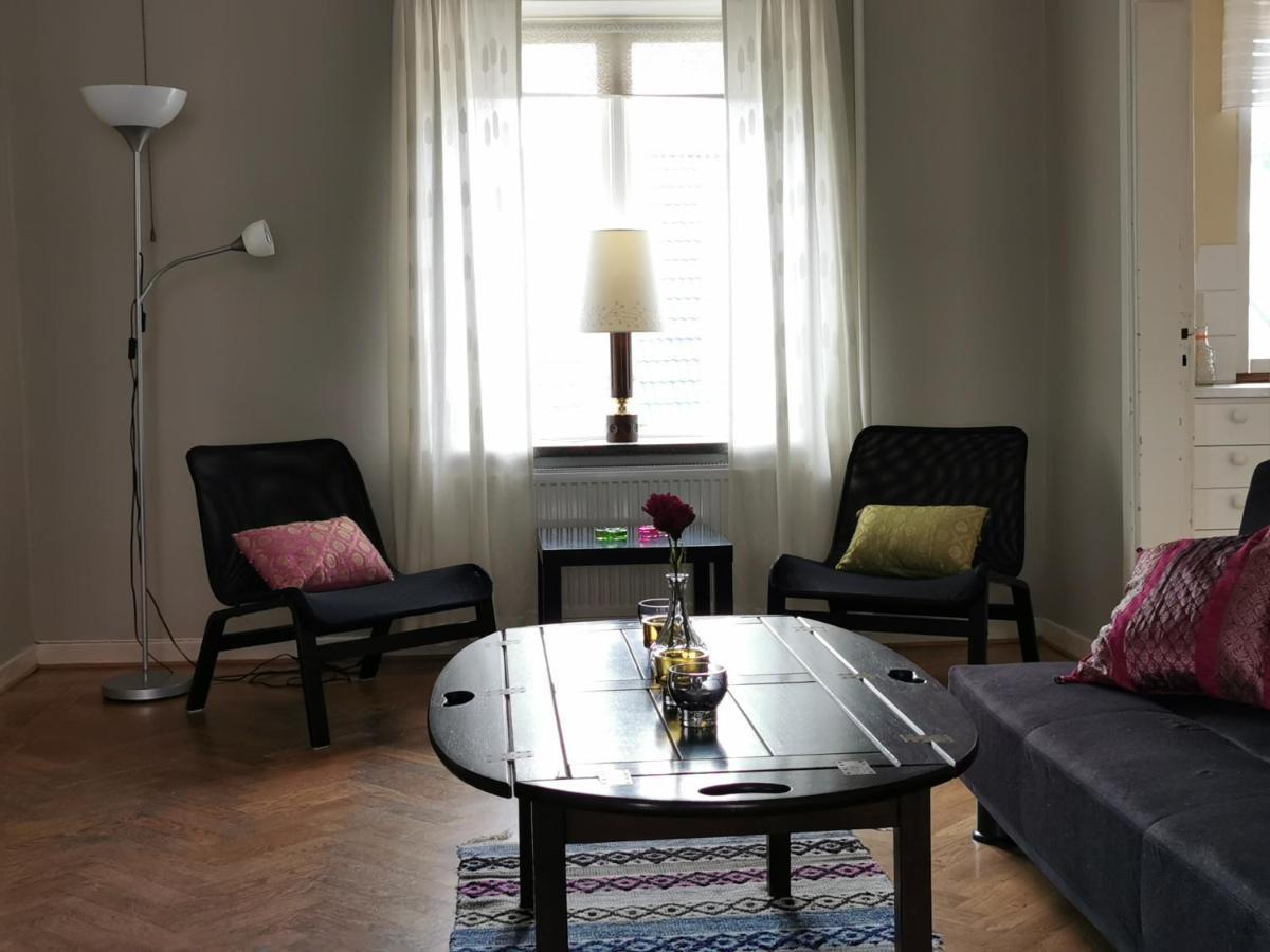 Apartamento Gamla Skolan Rum & Oevernattning I Spjutstorp Exterior foto
