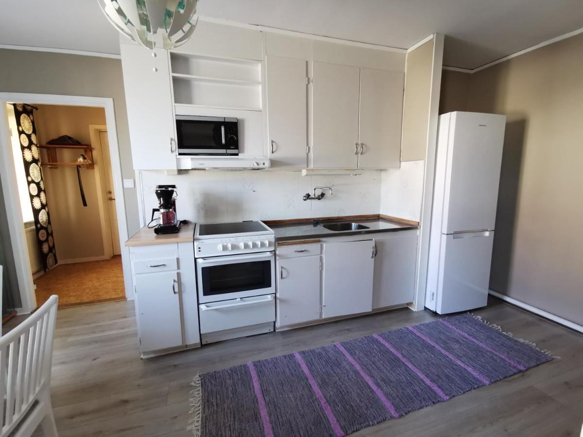 Apartamento Gamla Skolan Rum & Oevernattning I Spjutstorp Exterior foto